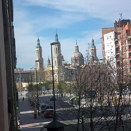Cumbre 호스텔 사라고사