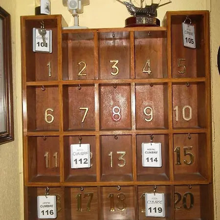 Hostel Cumbre *